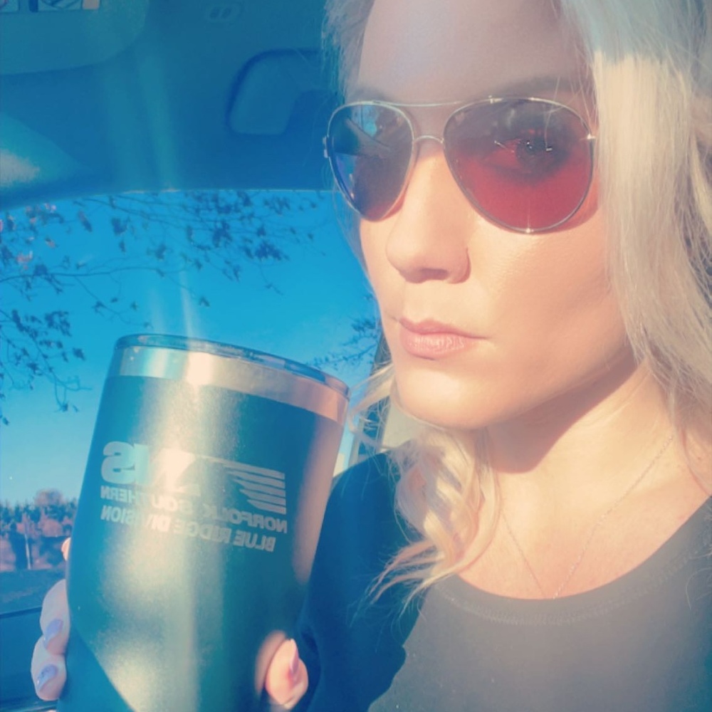 Meet your Posher, Brandi